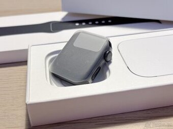 NOVÉ Apple Watch Series 6 40mm Space Gray - kompletní balení