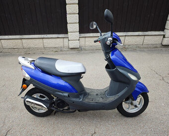 Skútr Baotian Cyborg ECO 50