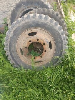 Prodám kola V3S Desta Hon un 053 - 1