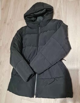 Zimní dámská bunda H&M