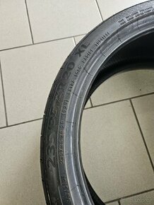 Letní pneu 235/35R20 CONTINENTAL