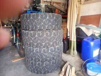 245/70/r16