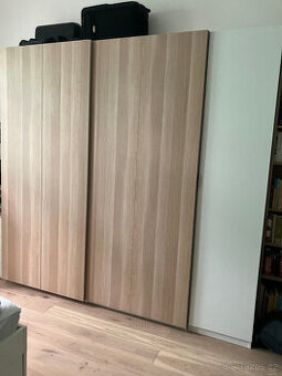 Šatní skříň PAX IKEA – velká