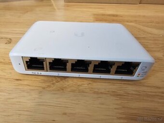 UBIQUITI UniFi switch (USW FLEX MINI)