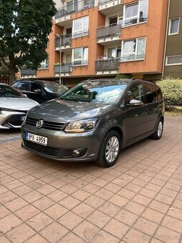 Volkswagen Touran 2014r,v 2,0tdi,103kvt,Automatic