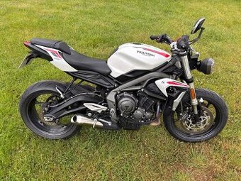 Triumph Street Triple 660 2024