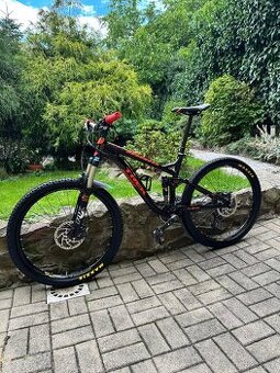 Trek Fuel EX 9 (2015) – celoodpružené trailové kolo