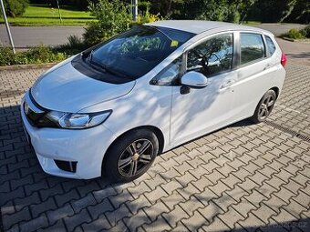 Honda jazz 2016 benzín 1,3 75kw