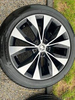 Prodam alu kola škoda cassiopeia 18" R18 5x112