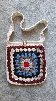Háčkovaná kabelka - 1