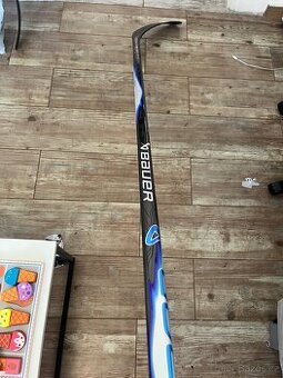 Hokejka bauer flylite 2025