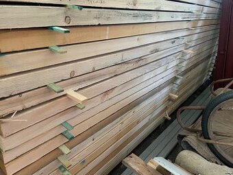 Smrkové fošny 3 roky staré - stavební řezivo