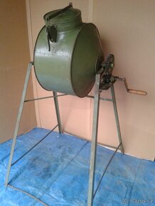 Sháním staré zemědělské stroje a nářadí