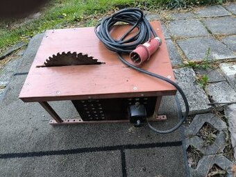 Malou cirkulárka 380 V