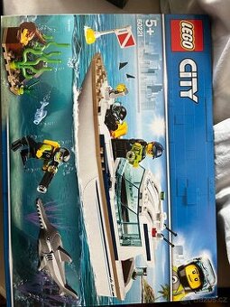 LEGO 60221 Potápěčská jachta