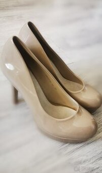 Dámské lodičky (39)