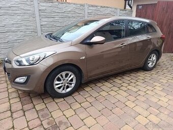 Hyundai i30 kombi