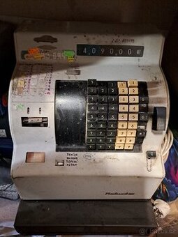 Stará funkční retro pokladna