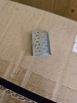 Plechová XL spona pro PP páskování