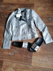 nová dámská bunda Gate