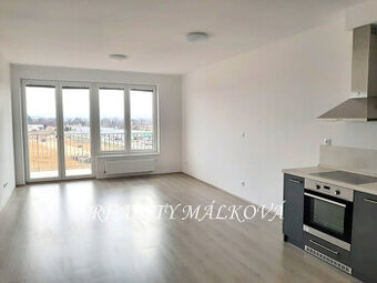 Pronájem 1kk/balkon, 43 m2, 7.NP, novostavba, Pardubice