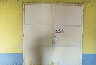 Plechová vrata 3x3 m