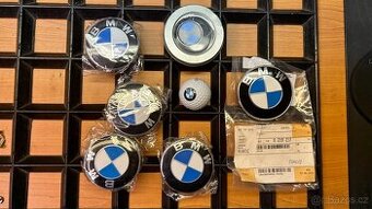 Loga, artefakty BMW, orig. znaky