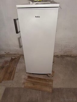 Prodám mrazák Amica 146l
