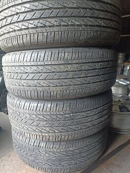 215/60r17