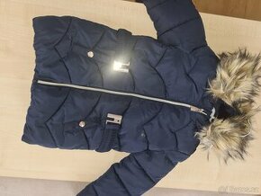 Dívčí zimní bunda s kožíškem