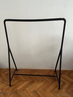 Ikea turbo šatní stojan