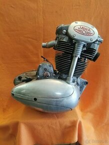 Motor Jawa 500 OHC