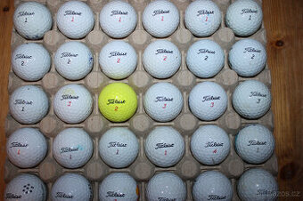30 míčů TITLEIST - TRUFEEL TOP STAV