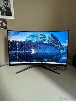 Herní monitor MSI 31.5" MSI G32C4 E2 - Nový v Záruce