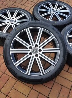 Letní sada MERCEDES V-Class 5x112 R19 NOVÉ Pirelli 245/45/19