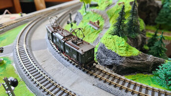 Vláčky N - elektrická lokomotiva BR 191
