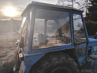 Kabina zetor 6911