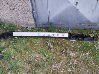 Podélný střešní nosič Dacia Duster