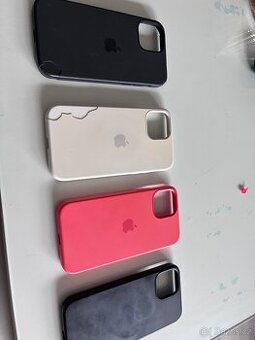iPhone 13 Apple obaly 4 ks