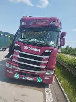 Scania r450 retardér, navi.