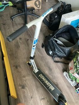 freestyle koleběžka Dominator Sniper