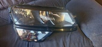 Prave predni svetlo skoda karoq 57B941016A