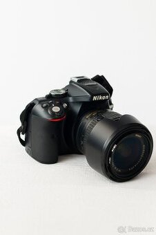 Nikon D5300 s príslušenstvím