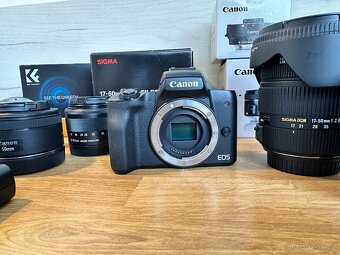 Kompletní foto set Canon M50 + objektivy Sigma a Canon + pří