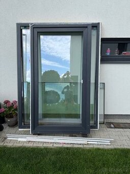 Prodám 3 x 2,24m okno, Vekra, trojsklo