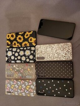 Samsung Galaxy A70 A705F Dual SIM + dámské 7 ks kryty