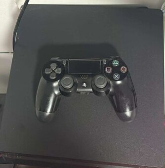 PlayStation 4 slim