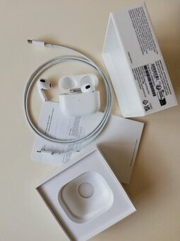 Sluchátka MME73ZM/A AirPods (3rd generation)