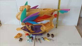 Pirátská loď Guardians Harmony z My Little Ponny