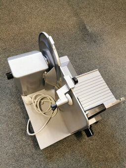 Nářezový stroj STROJOBAL NS 301 ( záruka )